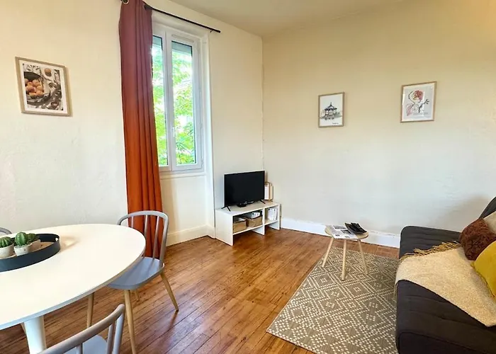 L'ecrin Sevigne - Wi-fi & Near Train Station アパート